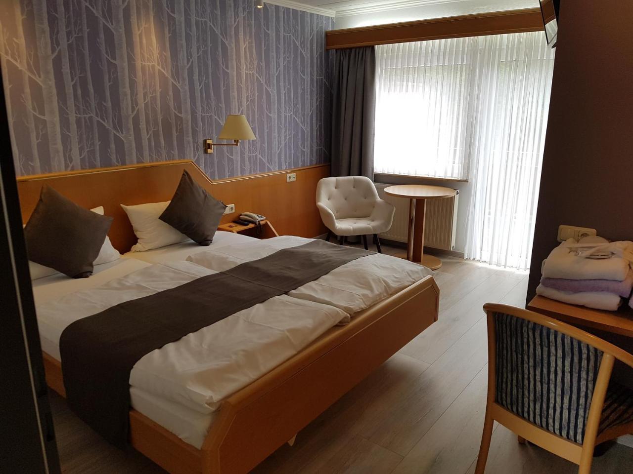 Waldhotel Kurfuerst Kaisersesch Exteriör bild